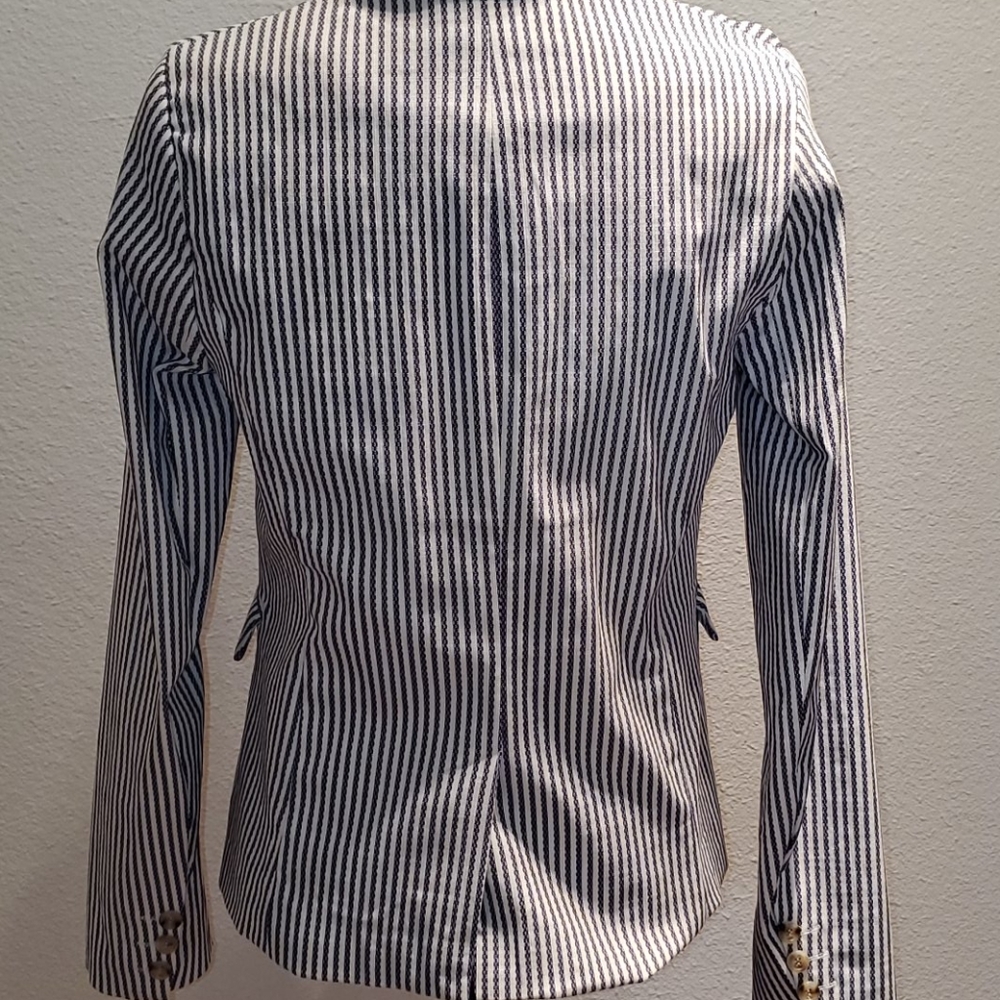 Rachel Zoe pinstripe jacket sz small - Picture 6 of 10